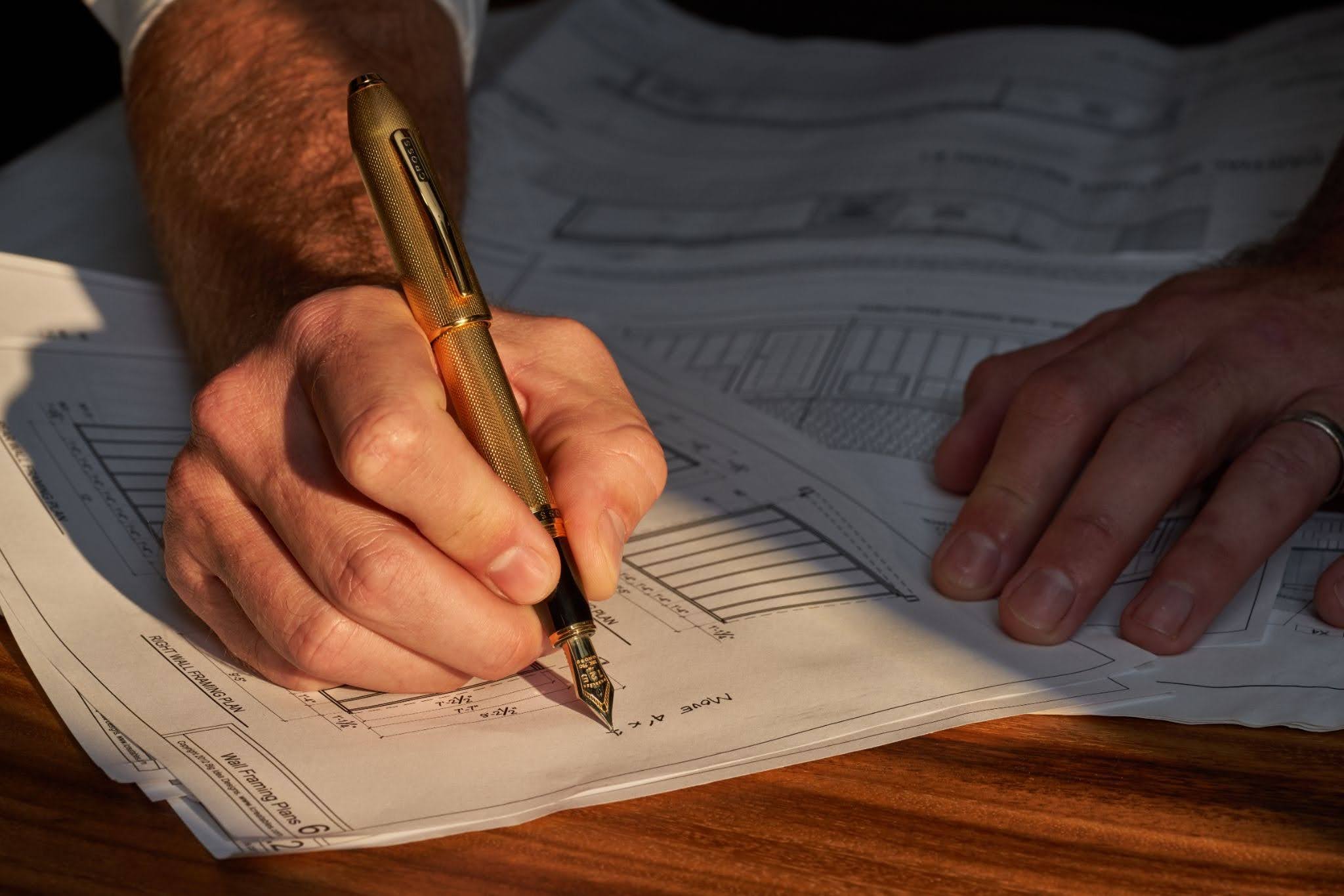 How to Use a Fountain Pen Properly - Cross Pen