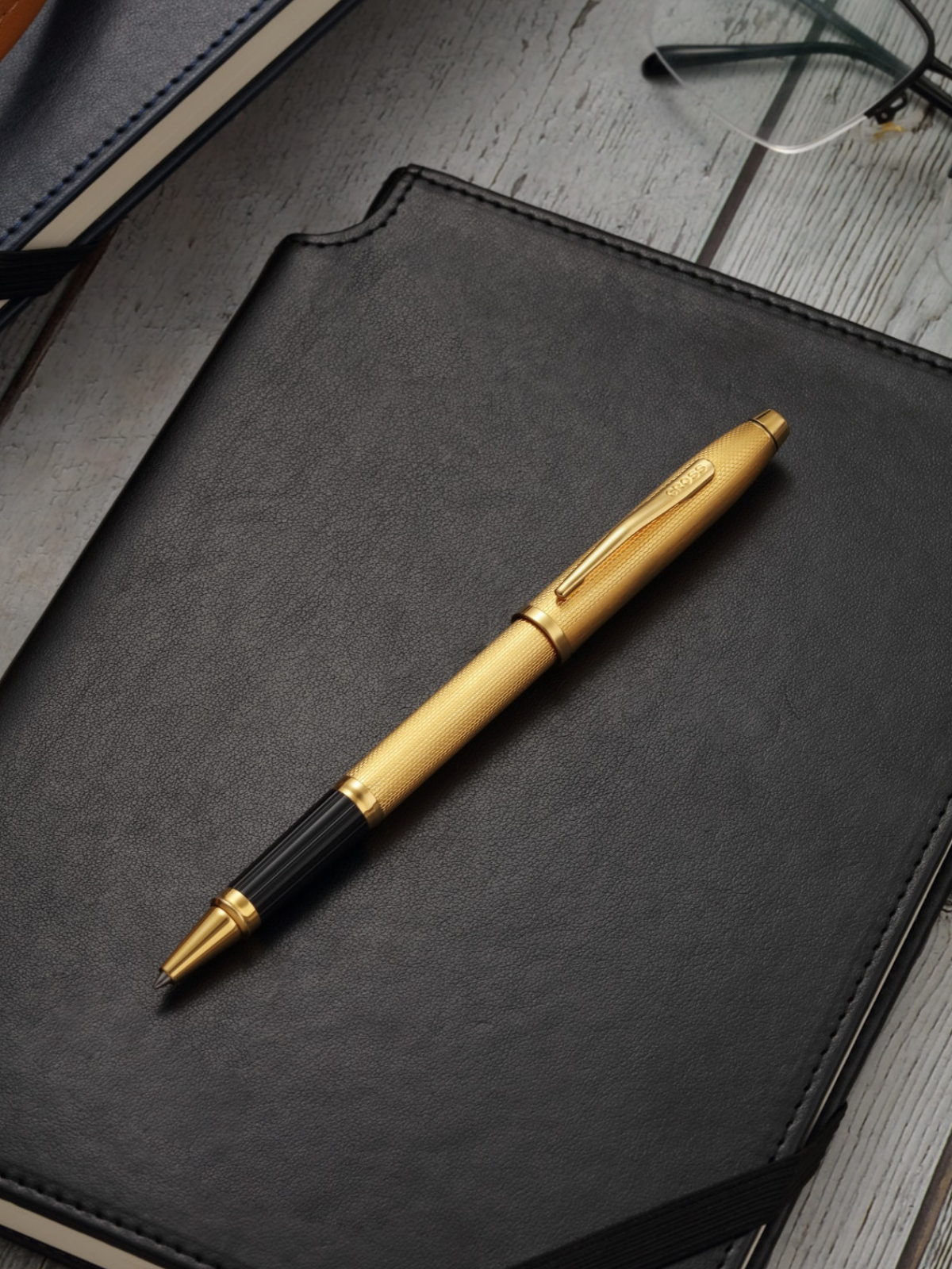 Century® II Polished 23KT Gold-plated Engraved Diamond Pattern Selectip Rollerball Pen