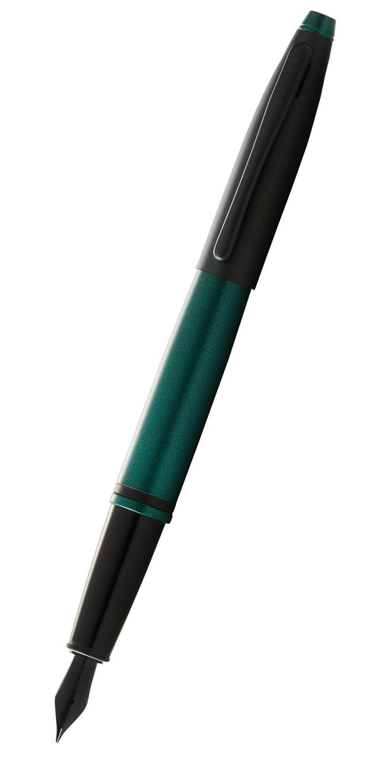 Calais Matte Green and Black Lacquer Fountain Pen